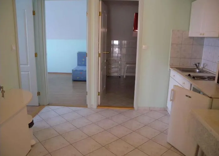 In - Balaton 18812 דירה גיינסדיאס