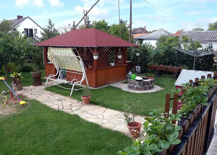 In - Balaton 18812 דירה